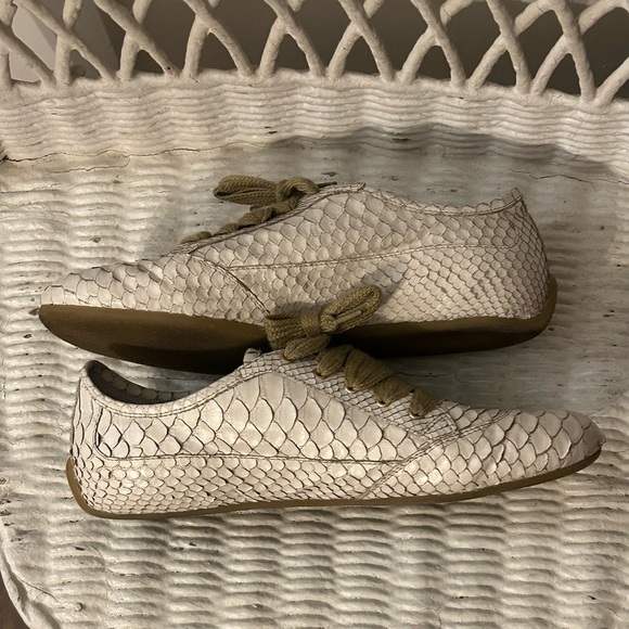 Gently worn DEVI KROELL Python Flash Sneakers - Picture 2 of 6